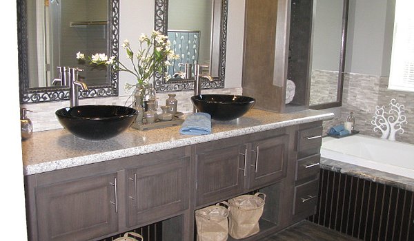 Palm Harbor / The Casa Grande Bathroom 39854