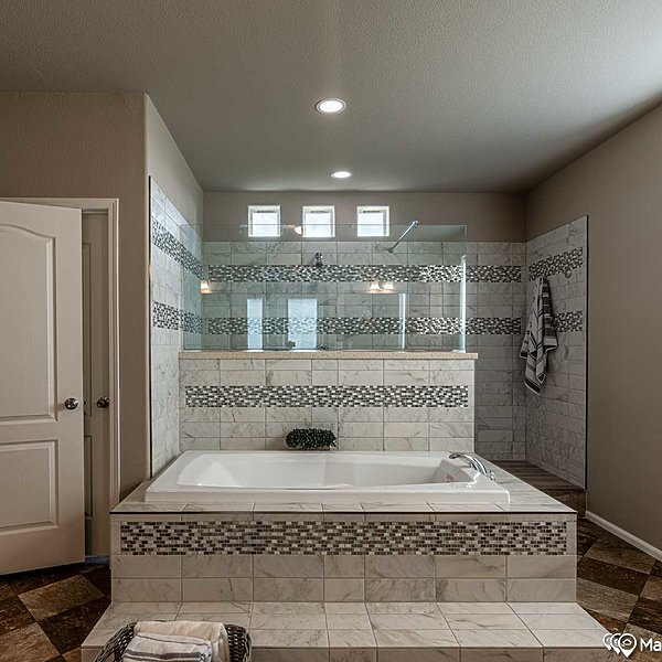 Palm Harbor / The St. Andrews HD30643B Bathroom 43570