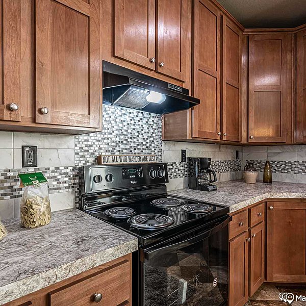 Palm Harbor / The St. Andrews HD30643B Kitchen 43559