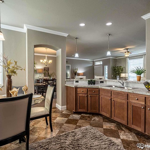 Palm Harbor / The St. Andrews HD30643B Kitchen 43561