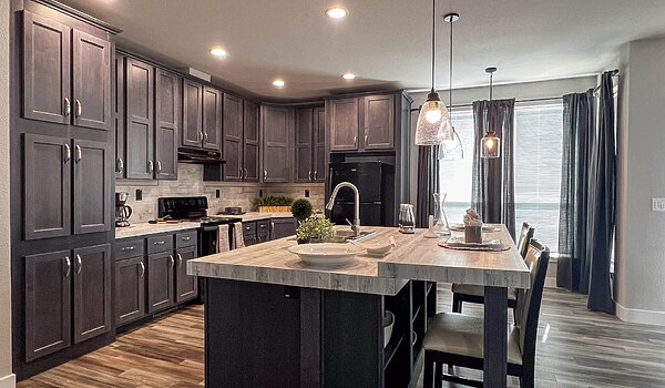 Palm Harbor / The St. Andrews HD30643B Kitchen 118653