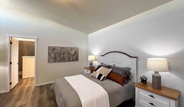 Palm Harbor / The Loft HD1576 Bedroom 118693