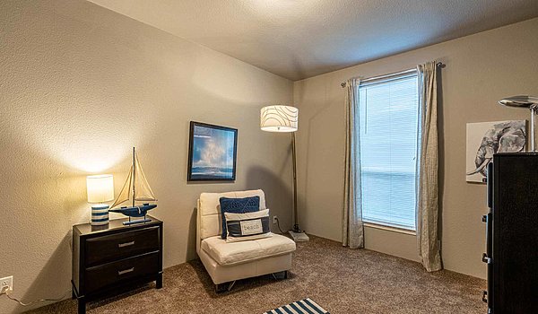 Palm Harbor / The Bay Harbor HD30763C Bedroom 43686