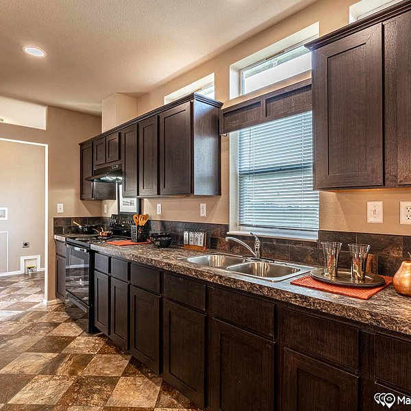 Palm Harbor / The Mary’s Peak 28603A Kitchen 43784