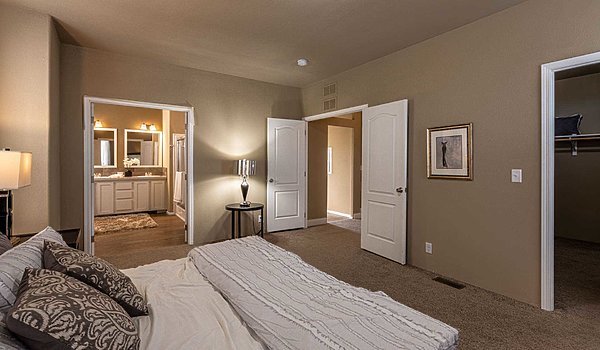 Palm Harbor / The Winchester Bay HD3068 Bedroom 43515