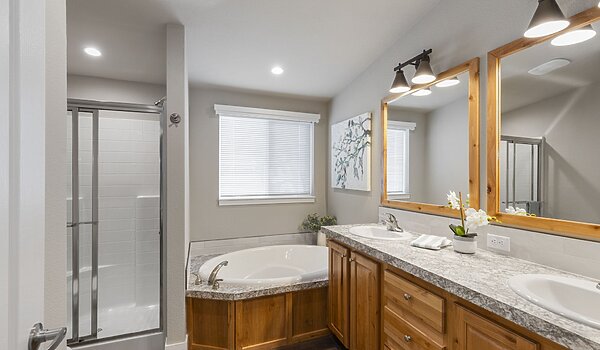 400 Series / The Santiam N4P60S14 Interior 125292