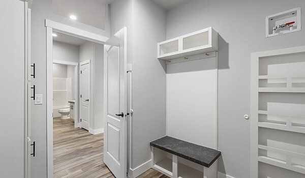 American Dream Series / The Mt. Anderson 4P360F5 Interior 125278