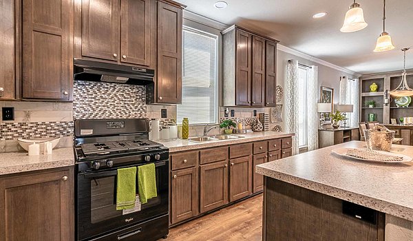 Palm Harbor / The Sparks Castle HD-2970 Kitchen 45913