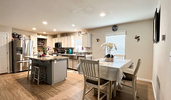 Siskiyou Series / Hornbrook SI28573S Kitchen 71016