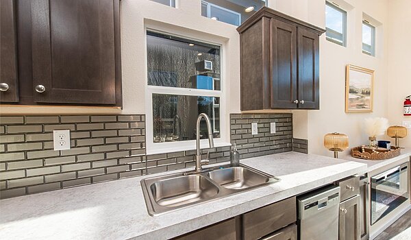 American Freedom Series / The Keystone AF14361K Interior 122932