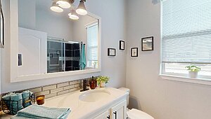 American Freedom Series / The Avanti PL15441V with In-Law Suite Bathroom 113895