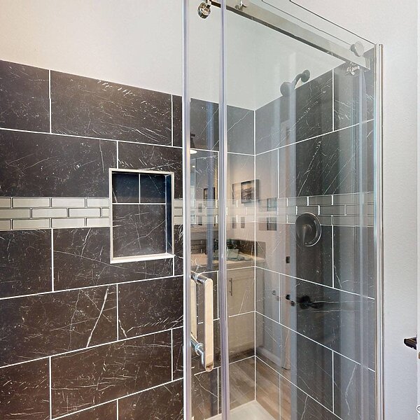American Freedom Series / The Avanti PL15441V with In-Law Suite Bathroom 113896