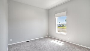 American Dream Series / Ranch House 30683R Bedroom 115923