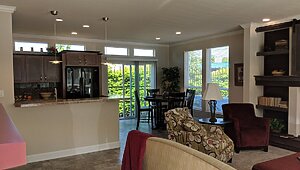 American Dream Series / Lakeport 28523L Interior 115932