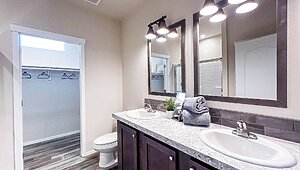400 Series / The Canyon 4G27523C Bathroom 118745
