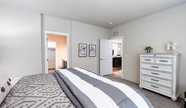 400 Series / The Canyon 4G27523C Bedroom 118742