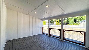 5000 Series / Yellowstone 42644A Exterior 121073