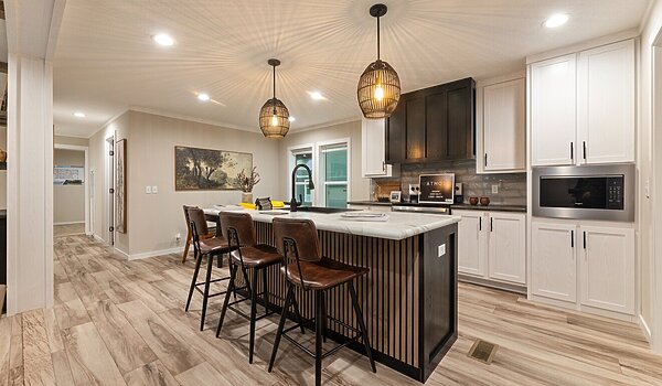 Alpha / Atmos 28603N Interior 125245