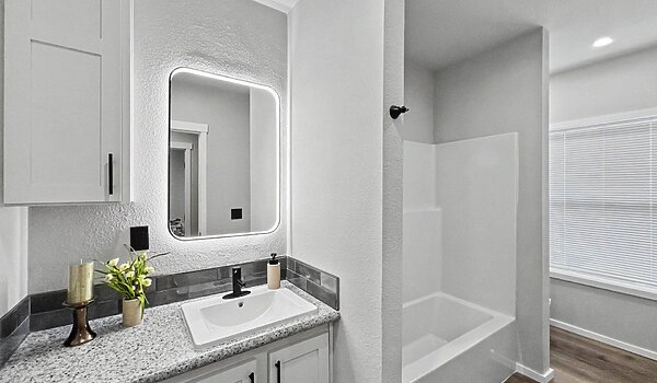 Alpha / Atmos 28603A Bathroom 131054