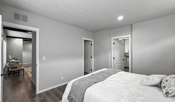 Alpha / Atmos 28603A Bedroom 131048