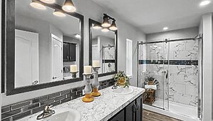 400 Series / The Metolius Cabin 4G28522A Serenity Bathroom 131108