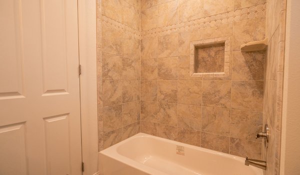 Amber Cove / 4607CTC Custom Bathroom 15902