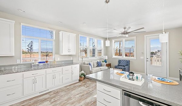 The Californian Series / The Avalon Kitchen 46823