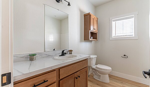 The Victory / M201J Bathroom 114620
