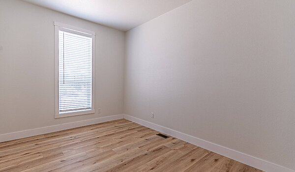 The Victory / M201J Interior 114618