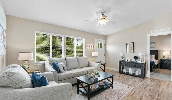 Amber Cove / K610J Interior 120583