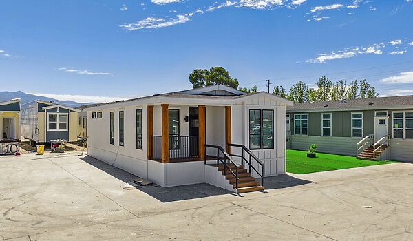 The Victory / M103J Interior 120704