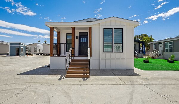 The Victory / M103J Interior 120705