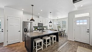 The Victory / M103J Interior 120694