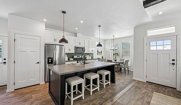 The Victory / M103J Interior 120694