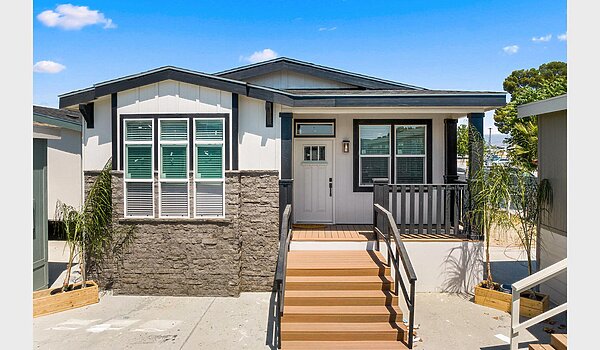 Sunset Ridge / K596J Interior 120657