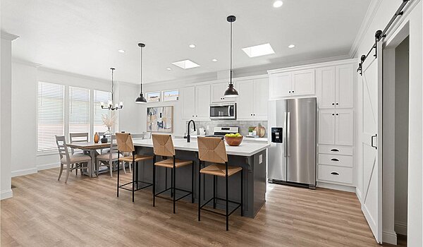 Sunset Ridge / K596J Interior 120645