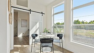 Altitude Series / Kritzer 2856H32A4A Interior 120732