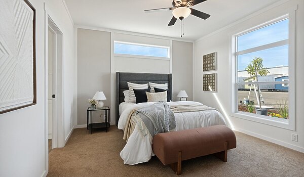 Altitude Series / Kritzer 2856H32A4A Interior 120733