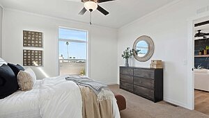 Altitude Series / Kritzer 2856H32A4A Interior 120734