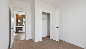 Altitude Series / Kritzer 2856H32A4A Interior 120735