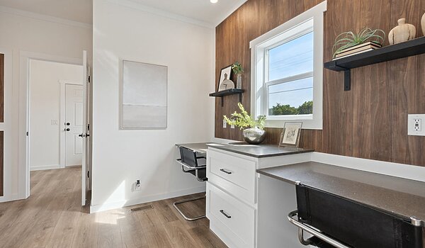 Altitude Series / Kritzer 2856H32A4A Interior 120736