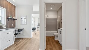 Altitude Series / Kritzer 2856H32A4A Interior 120737