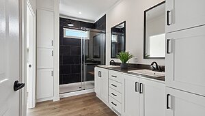 Altitude Series / Kritzer 2856H32A4A Interior 120738