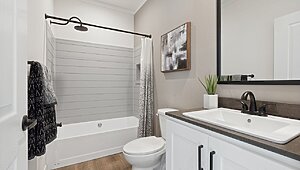 Altitude Series / Kritzer 2856H32A4A Interior 120739