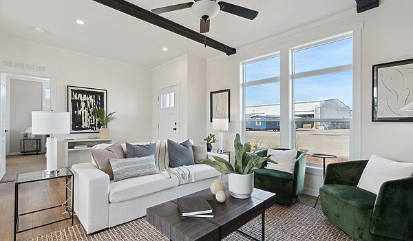 Altitude Series / Kritzer 2856H32A4A Interior 120725