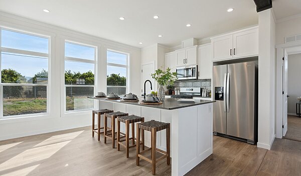 Altitude Series / Kritzer 2856H32A4A Interior 120727