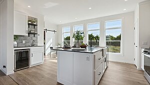 Altitude Series / Kritzer 2856H32A4A Interior 120731