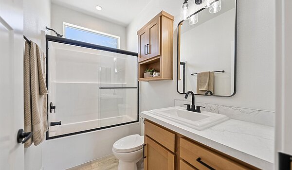 Altitude Series / Highland 2856H32A4D Interior 128556