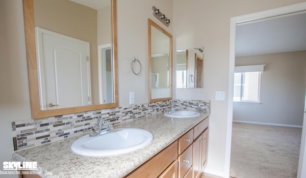 Amber Cove / K619CT Bathroom 2487