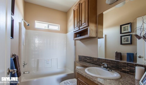 Amber Cove / K729CT Bathroom 3144